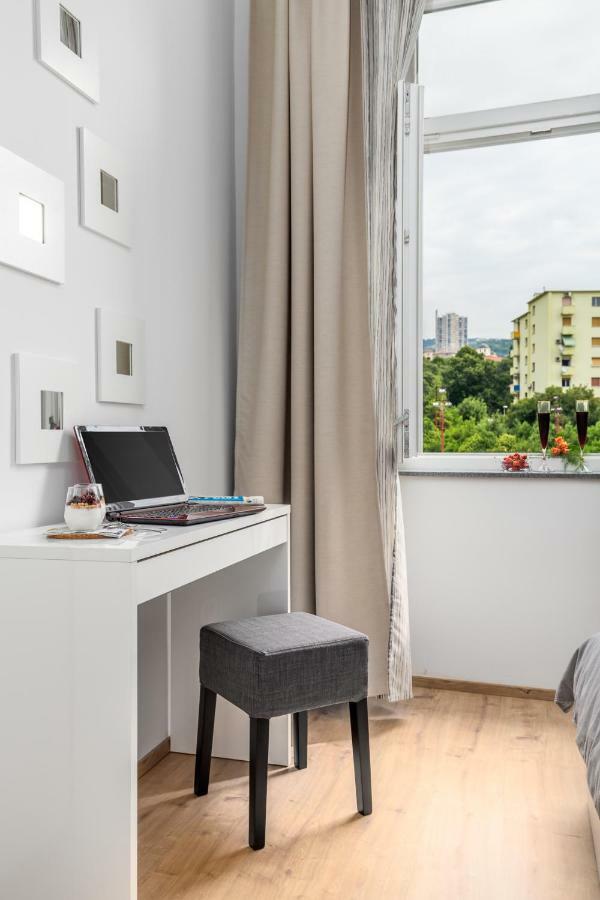 Apartamento Apartman Deark Rijeka Exterior foto