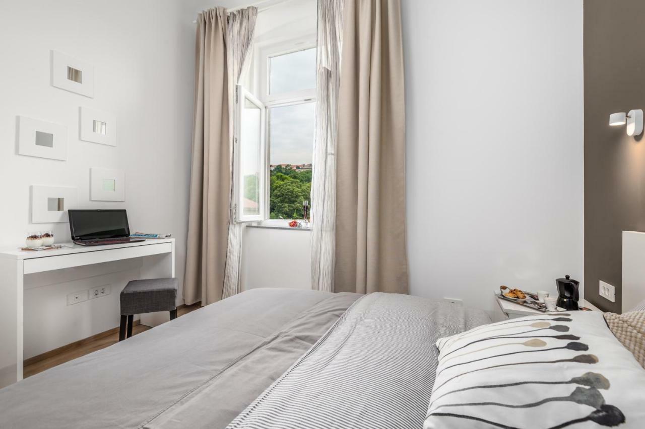 Apartamento Apartman Deark Rijeka Exterior foto