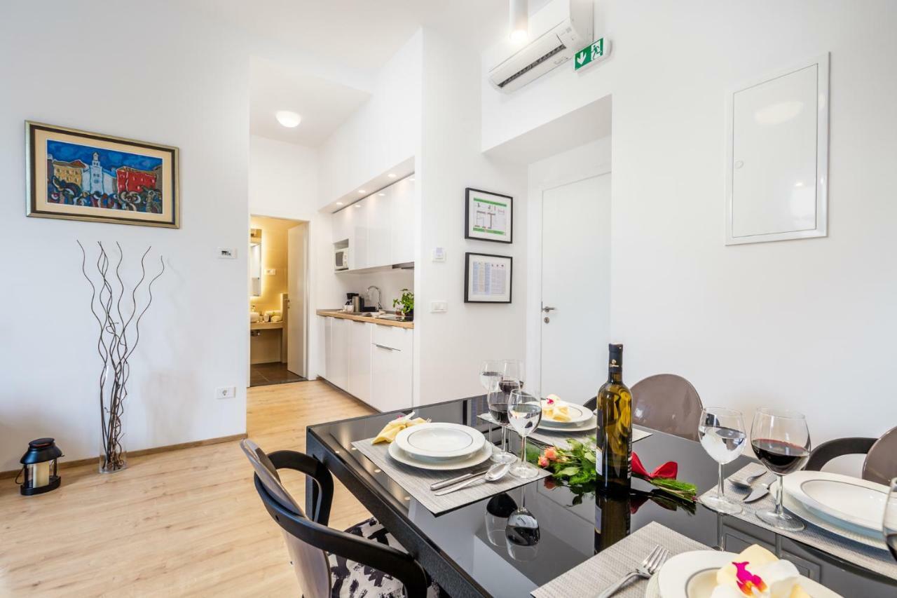 Apartamento Apartman Deark Rijeka Exterior foto
